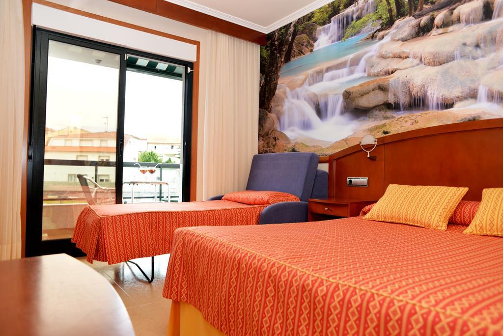 Hotel Portonovo Exterior photo