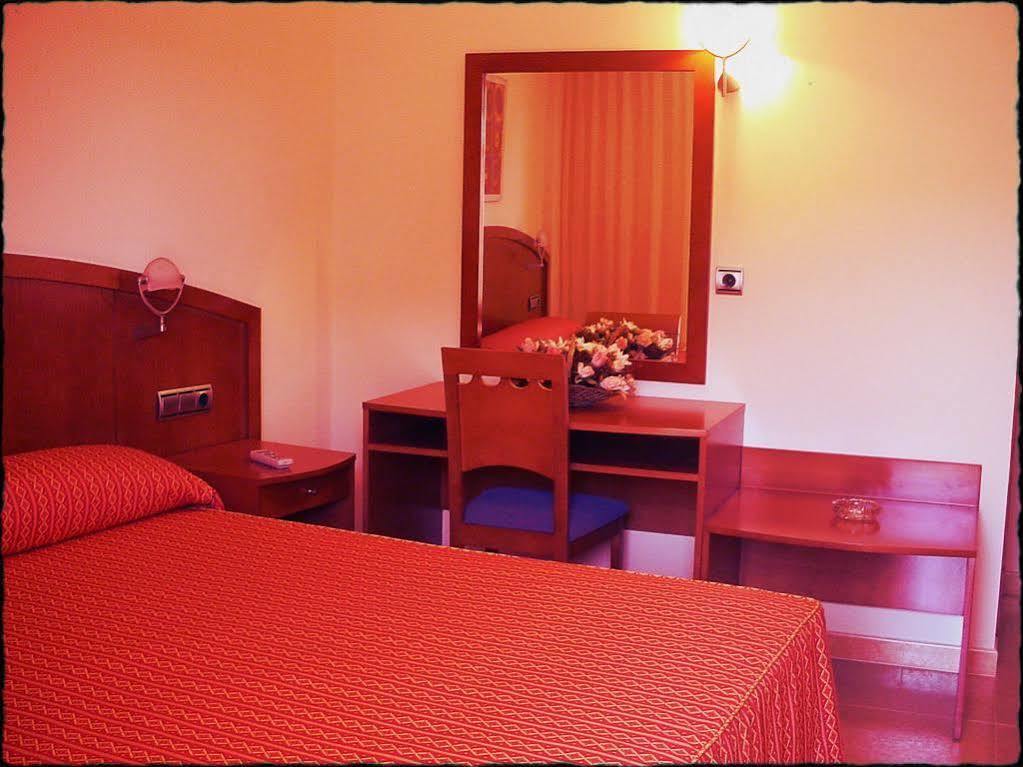 Hotel Portonovo Exterior photo