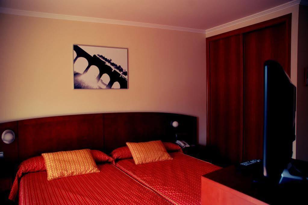 Hotel Portonovo Exterior photo